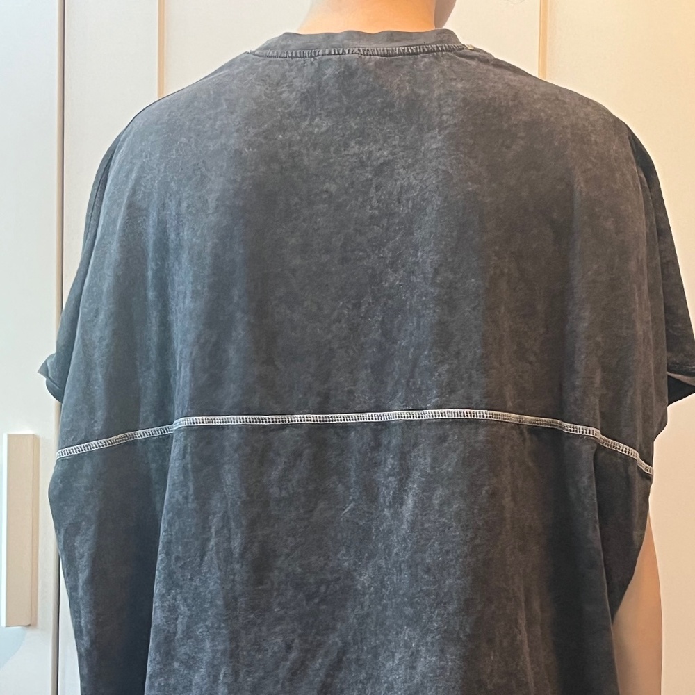 ASOS Gray Tee - Picture 2 of 2
